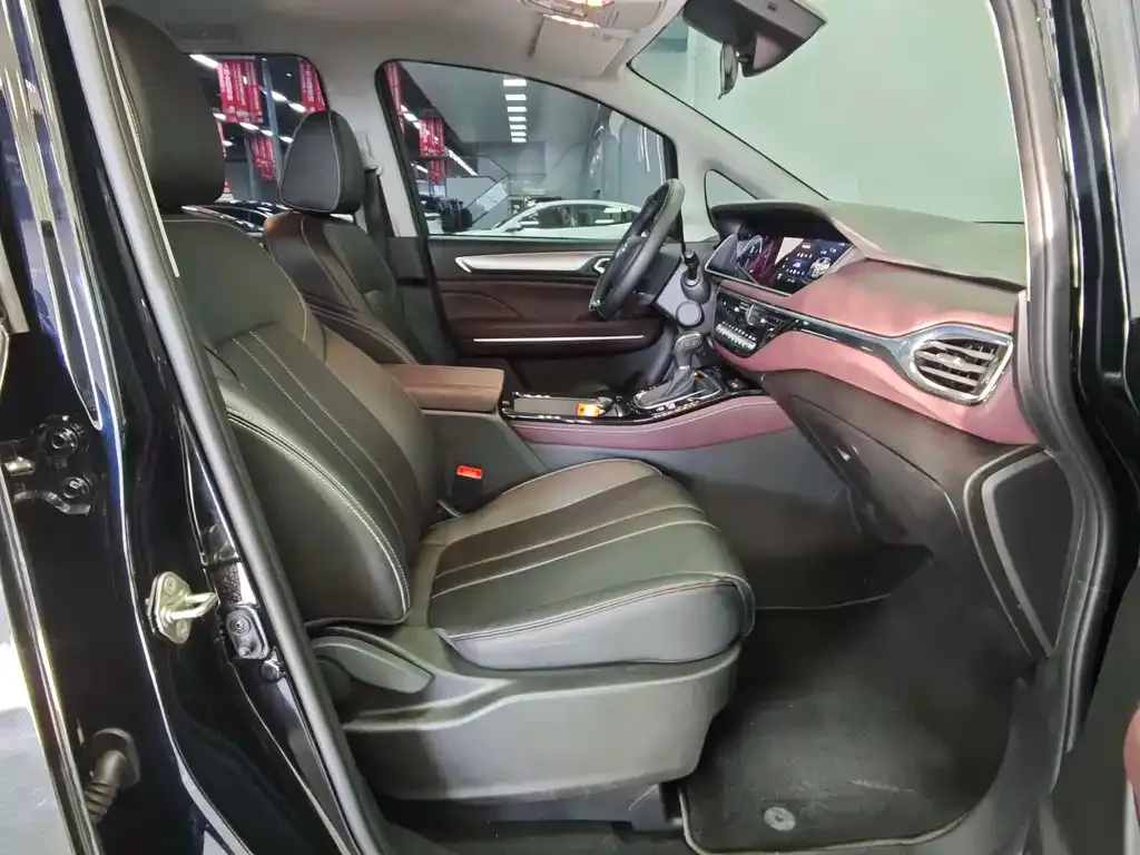 GAC Motor Trumpchi M6 2024 из CN, фото 2