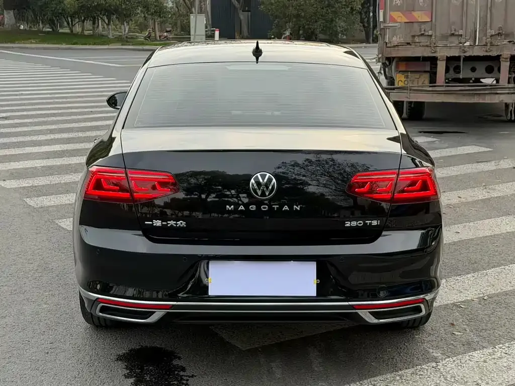 Volkswagen Magotan 2022 из CN, фото 7