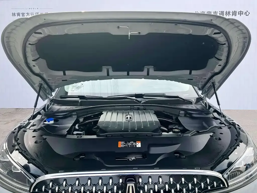 Lincoln Aviator 2025 из CN, фото 9