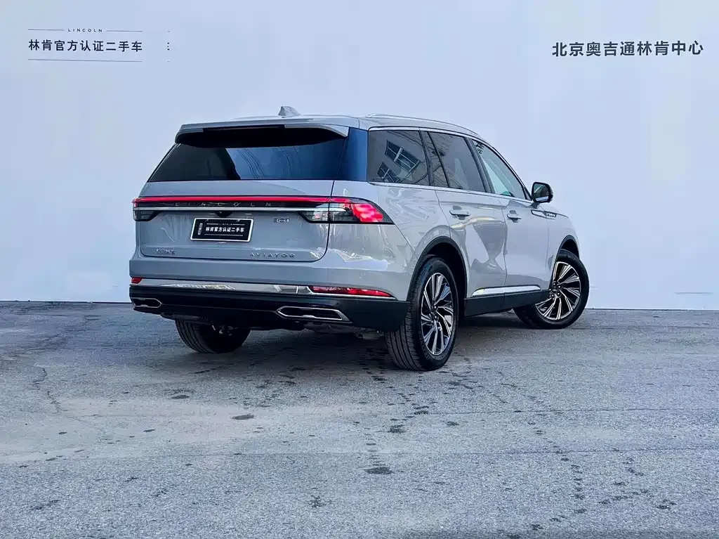 Lincoln Aviator 2025 из CN, фото 10