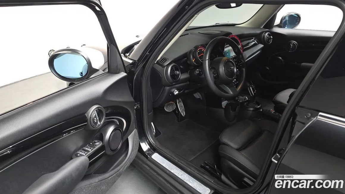 Mini Cooper 2023 из KR, фото 7