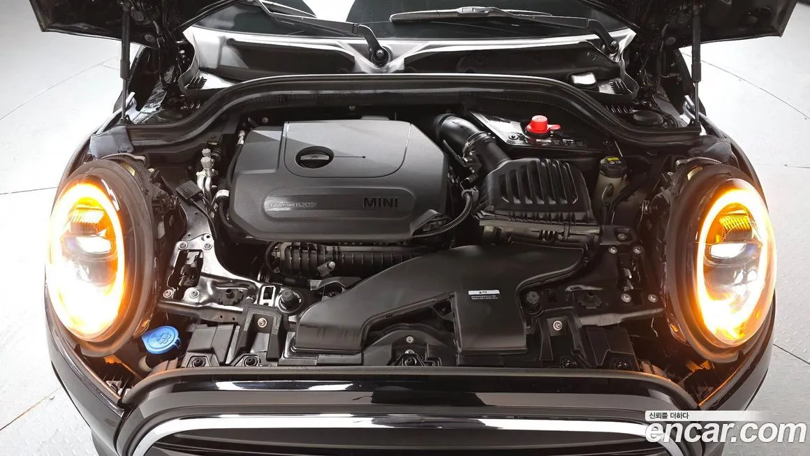 Mini Cooper 2023 из KR, фото 3