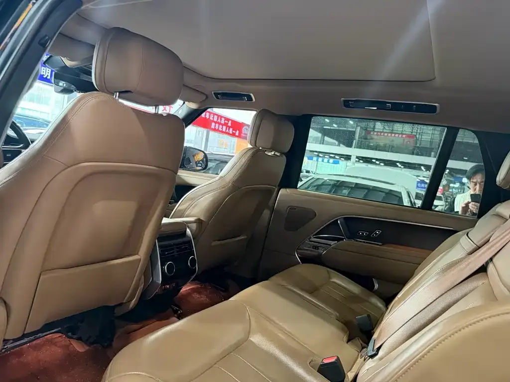 Land Rover Range Rover 2023 из CN, фото 4