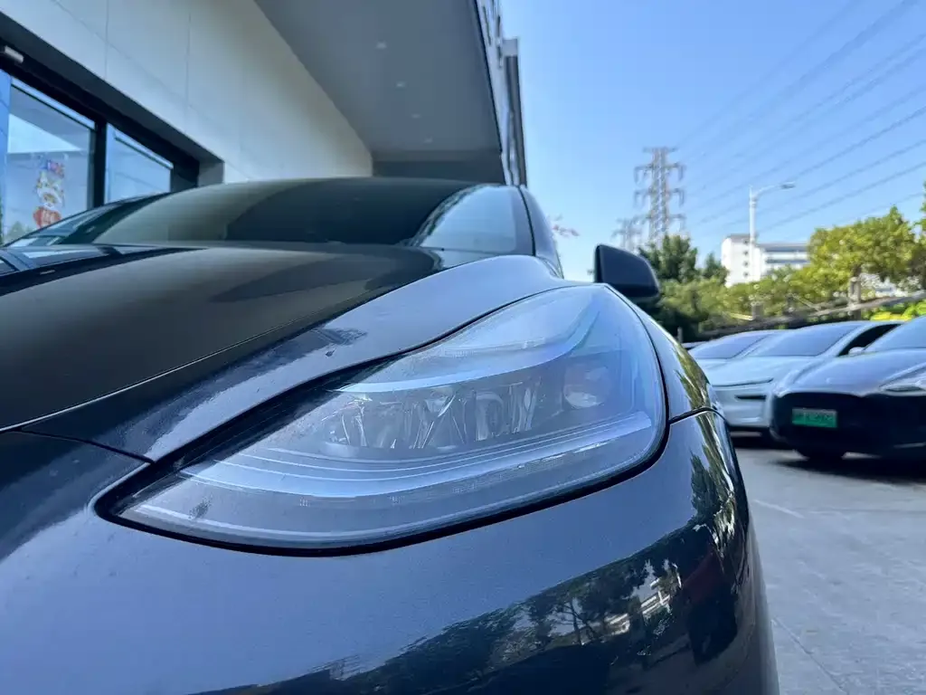 Tesla Model Y 2024 из CN, фото 9