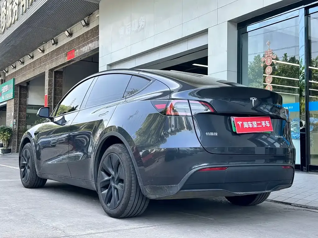 Tesla Model Y 2024 из CN, фото 7