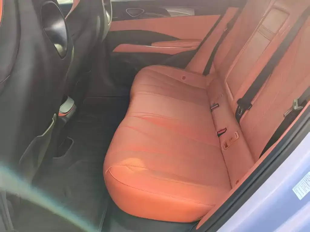 BYD Seal — фото 2