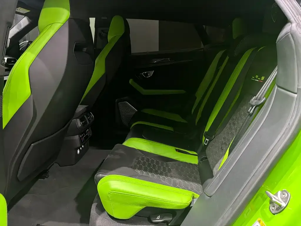 Lamborghini Urus 2021 из CN, фото 6