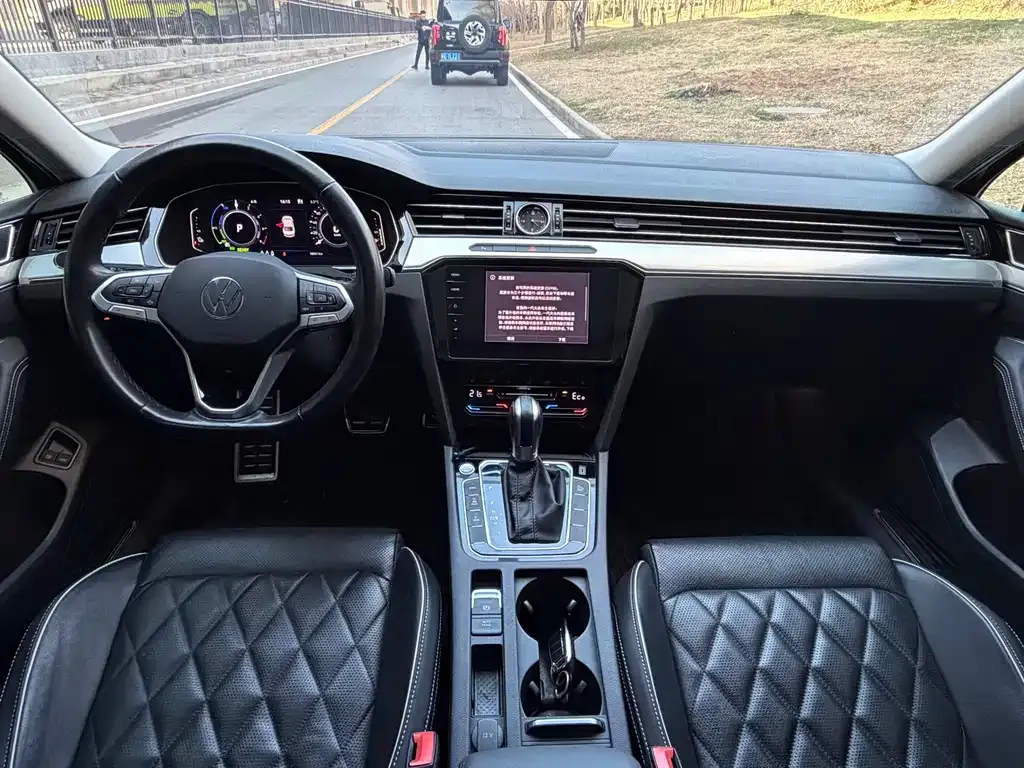 Volkswagen Magotan GTE PHEV 2024 из CN, фото 7