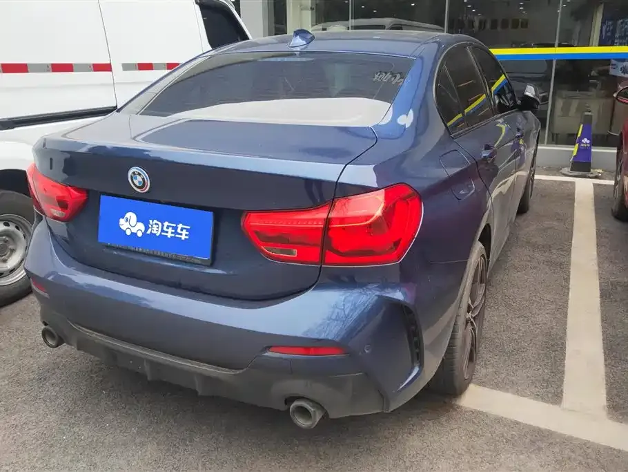 BMW 1 Series 2021 из CN, фото 6