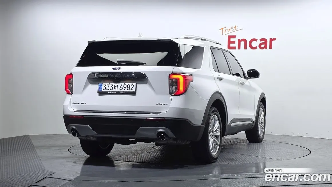 Ford Explorer 2023 из KR, фото 8