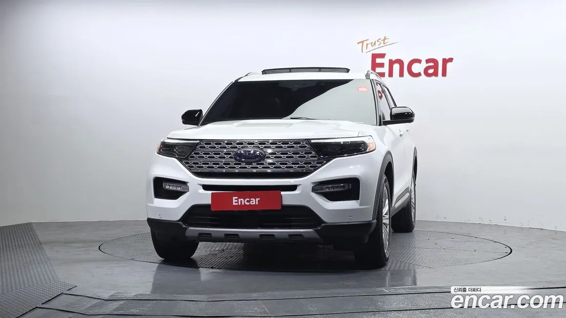 Ford Explorer 2023 из KR, фото 2
