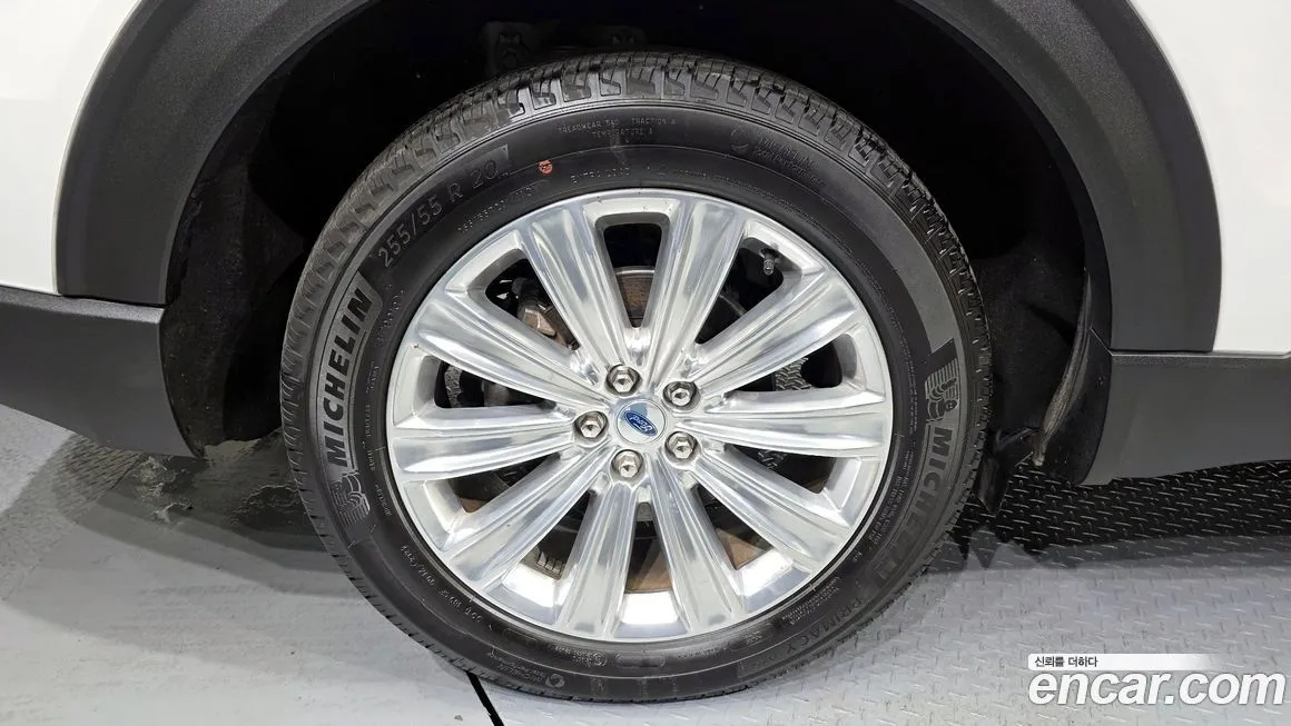 Ford Explorer 2023 из KR, фото 4