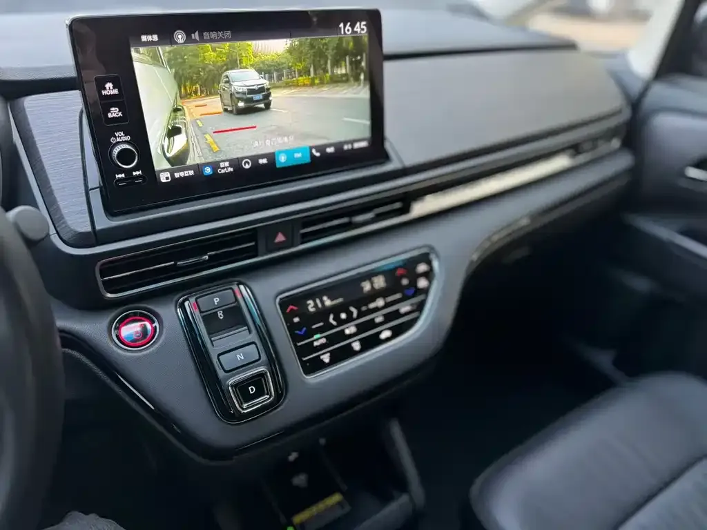 Honda Elysion 2022 из CN, фото 8