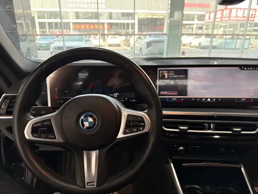 BMW i4 2024 из CN, фото 4