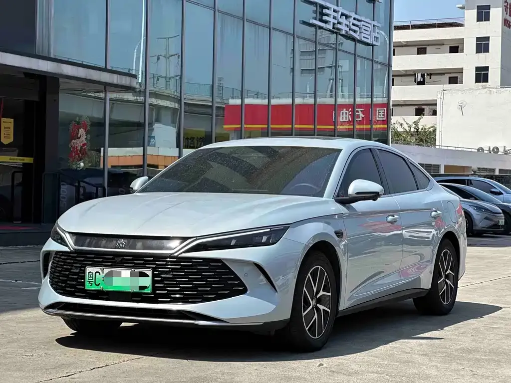BYD Qin L — фото 8