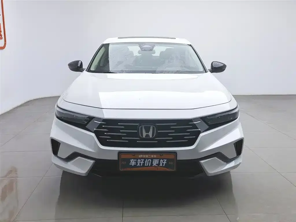 Honda Accord — фото 6