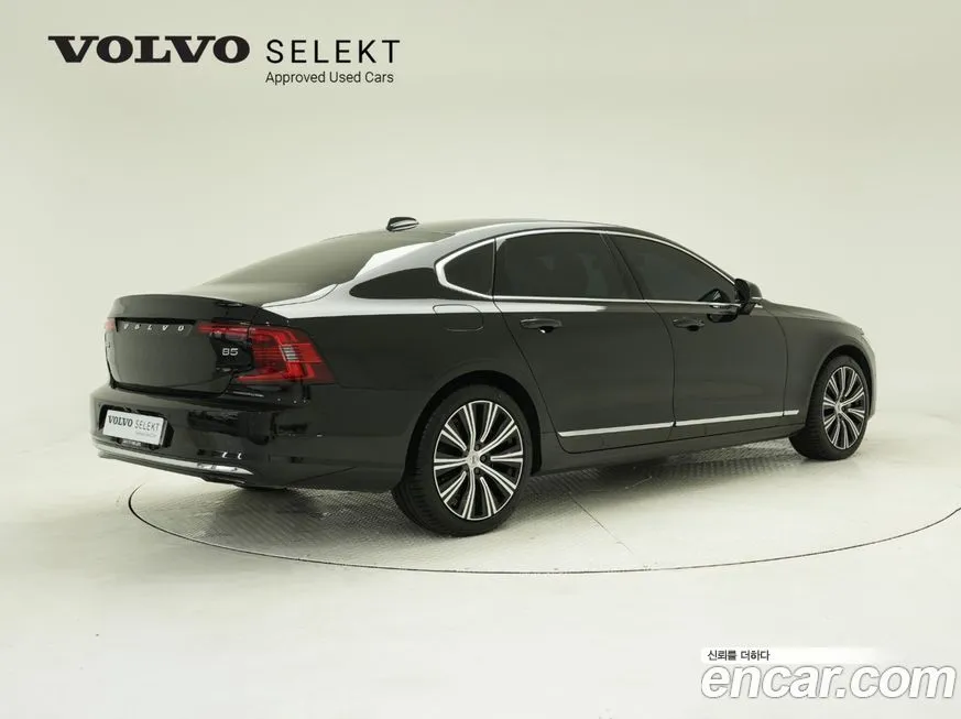 Volvo S90 — фото 7