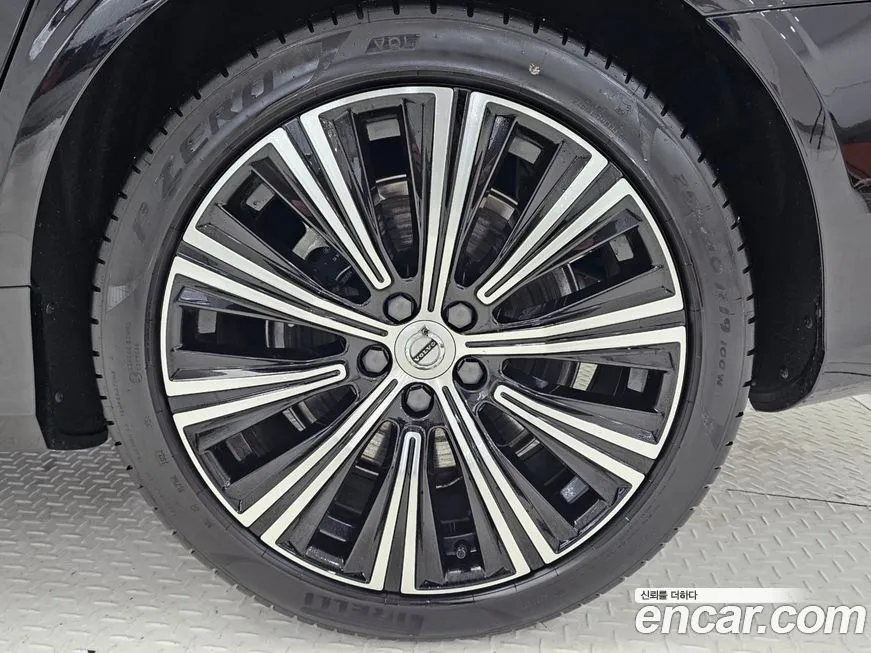 Volvo S90 — фото 10