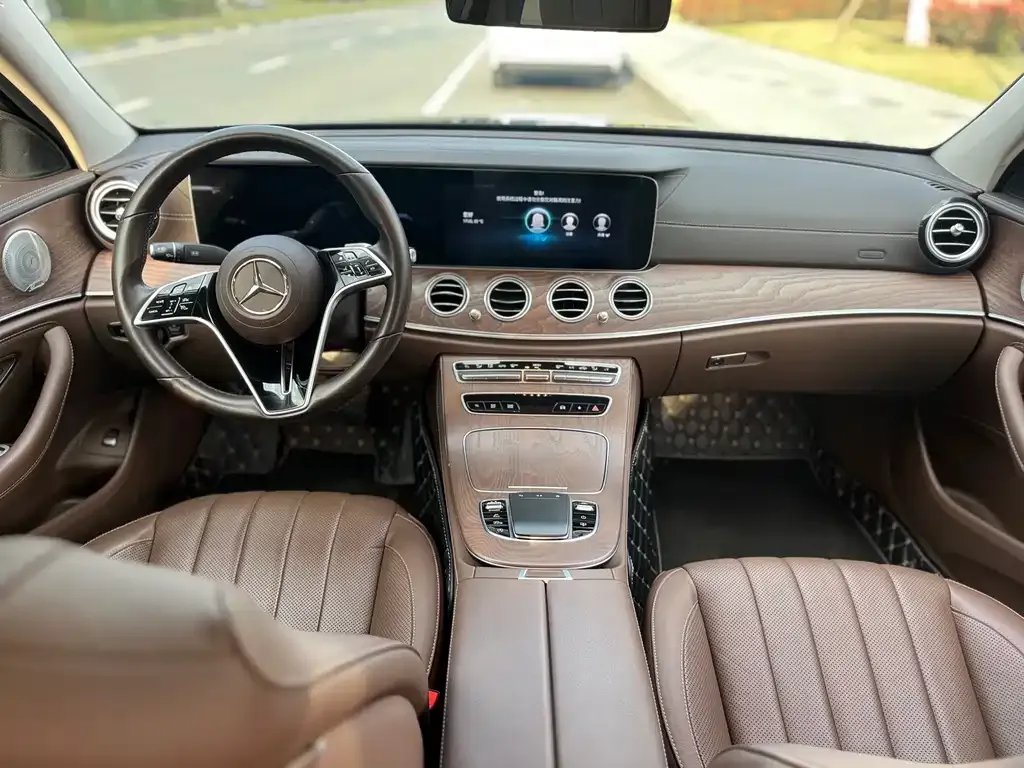 Mercedes-Benz E-Class 2022 из CN, фото 5