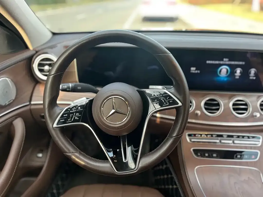 Mercedes-Benz E-Class 2022 из CN, фото 6