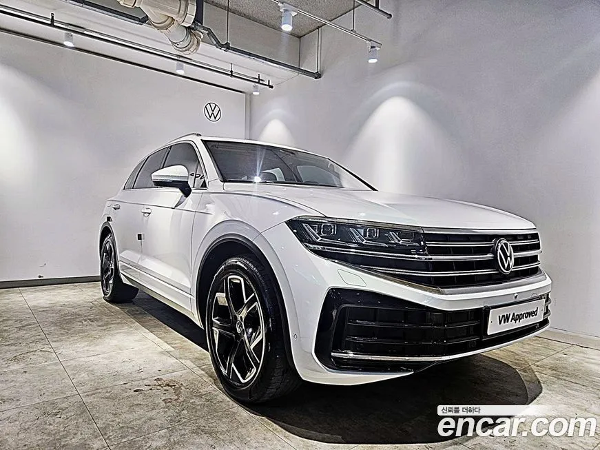 Volkswagen Touareg 2024 из KR, фото 1
