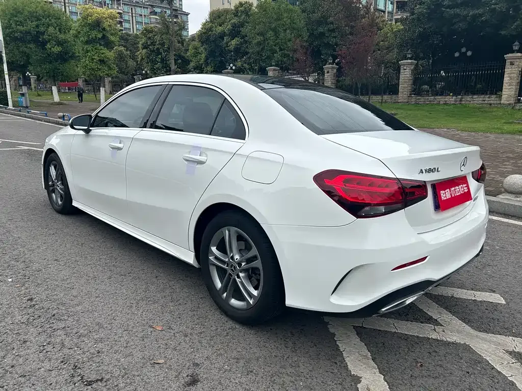 Mercedes-Benz A-Class 2021 из CN, фото 10