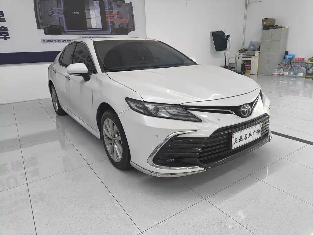 Toyota Camry 2023 из CN, фото 3