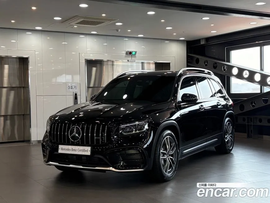Mercedes-Benz GLB-Class — фото 1