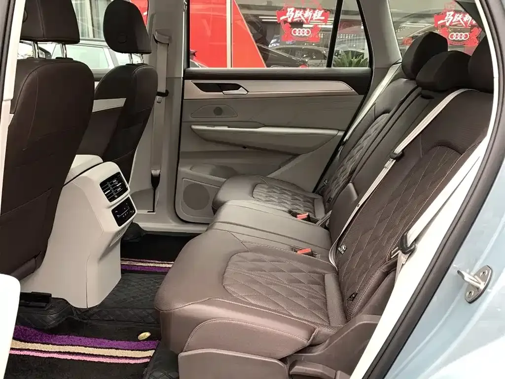 Volkswagen Tavendor 2023 из CN, фото 3