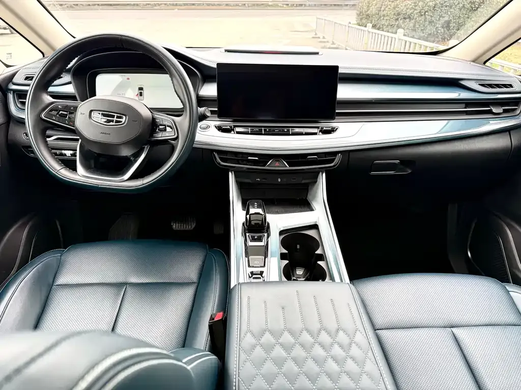 Geely Haoyue 2022 из CN, фото 2