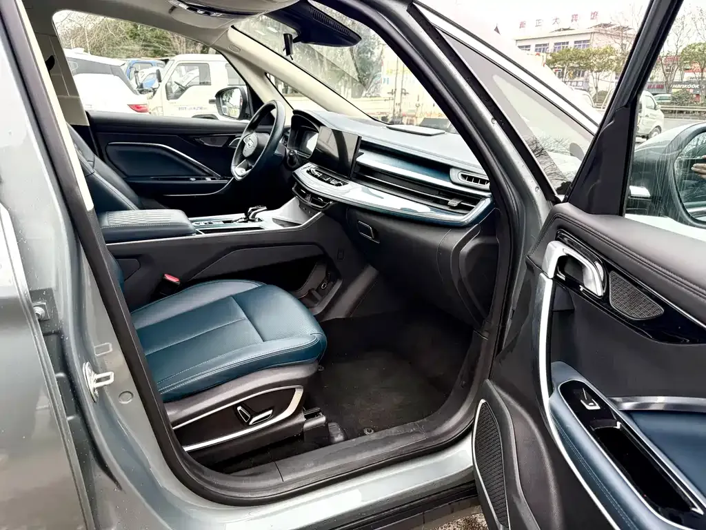 Geely Haoyue 2022 из CN, фото 3