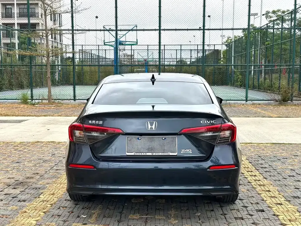 Honda Civic — фото 9