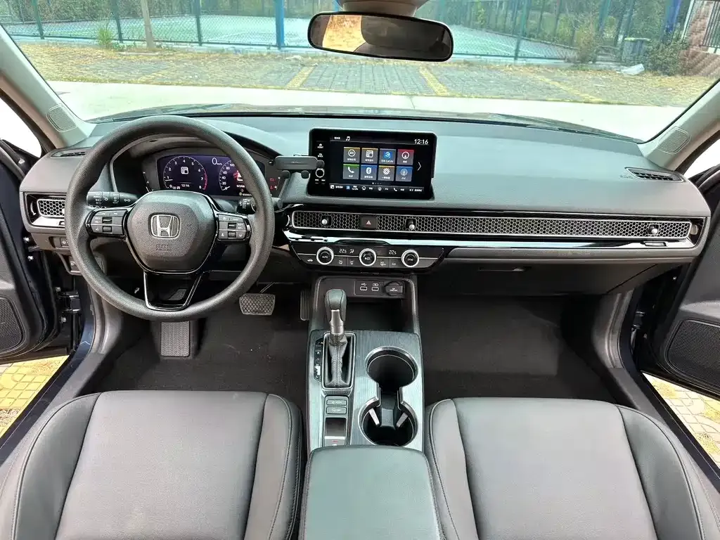 Honda Civic — фото 3