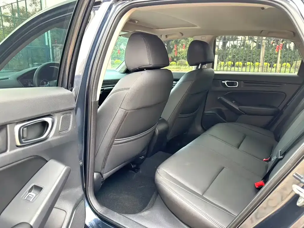 Honda Civic — фото 2