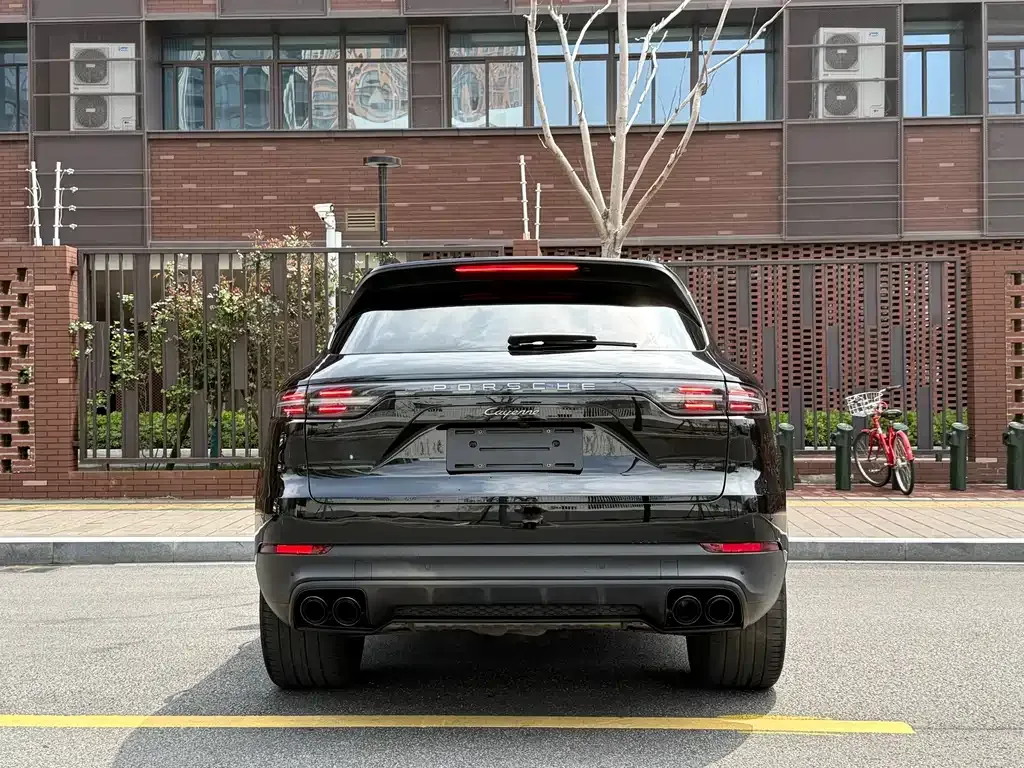Porsche Cayenne 2023 из CN, фото 7