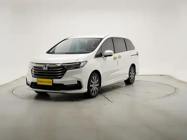 Honda Odyssey — фото 1
