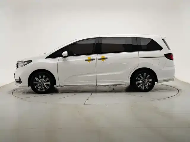 Honda Odyssey — фото 3