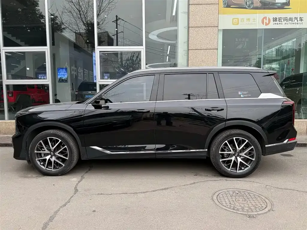 GAC Motor Trumpchi GS8 — фото 10