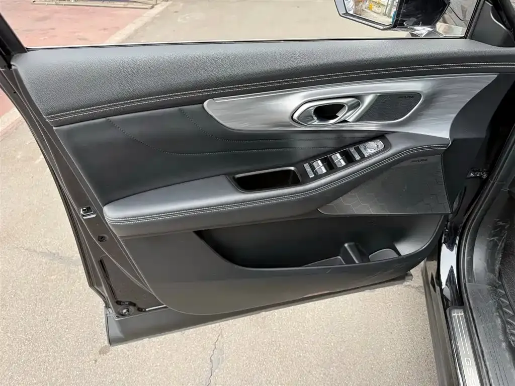 GAC Motor Trumpchi GS8 — фото 2