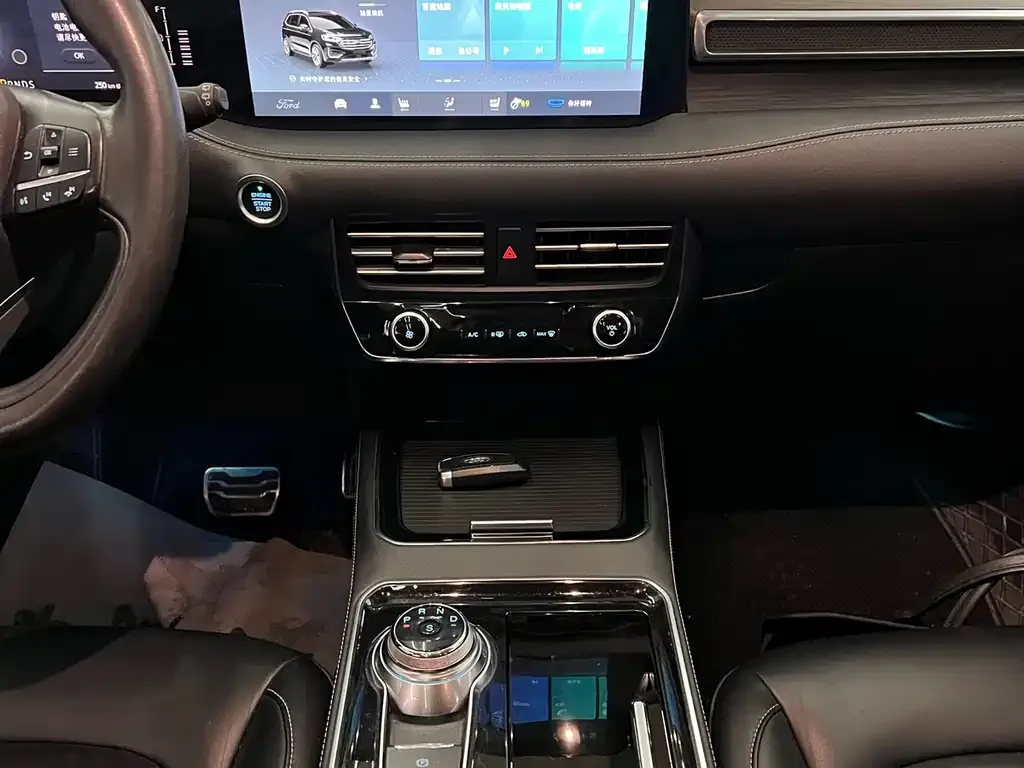 Ford Edge 2022 из CN, фото 3