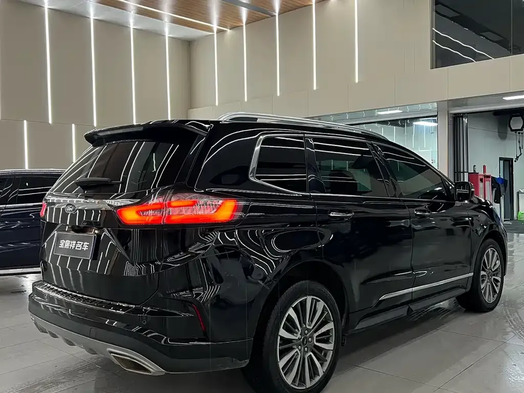Ford Edge 2022 из CN, фото 7
