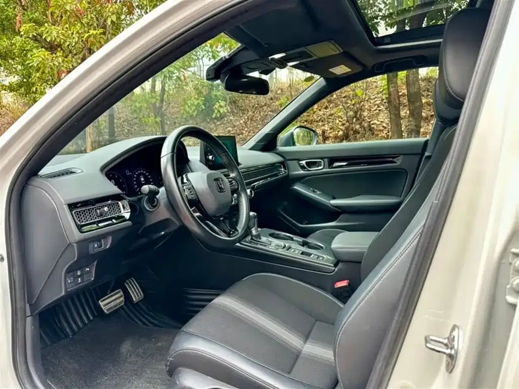 Honda Civic — фото 8