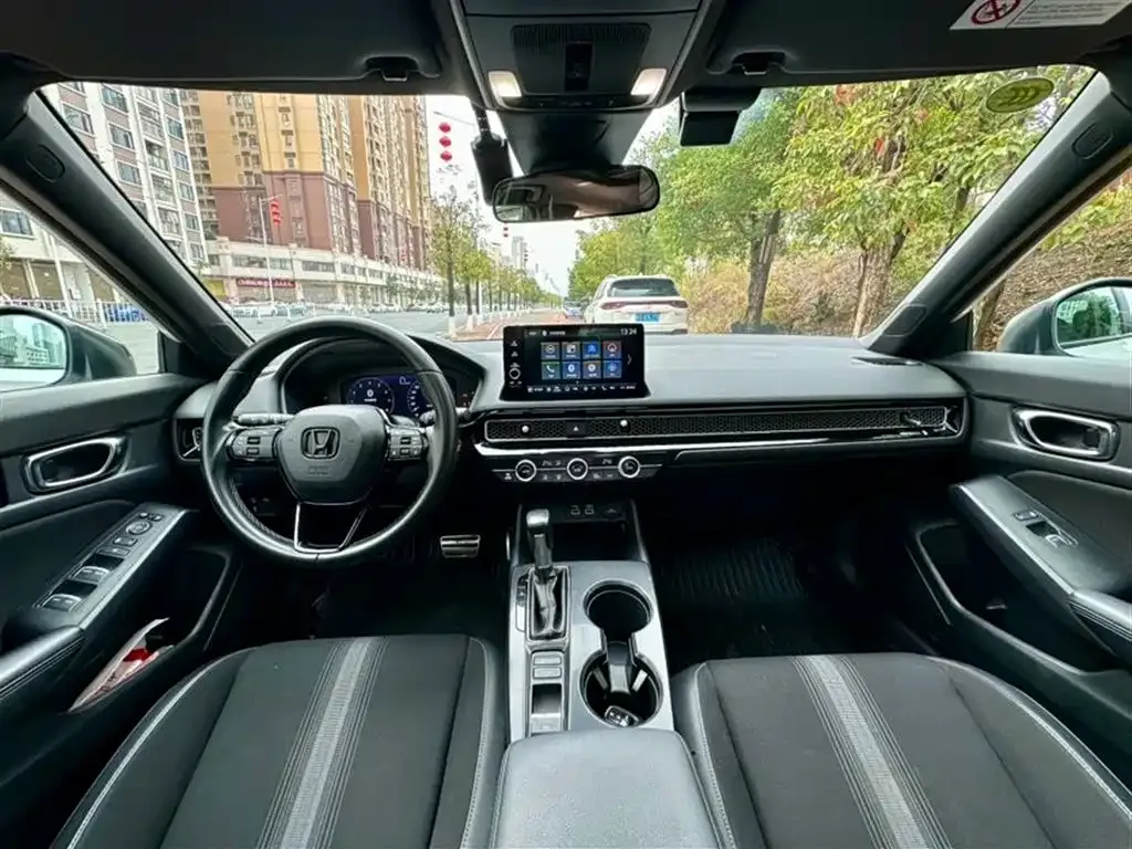 Honda Civic — фото 4
