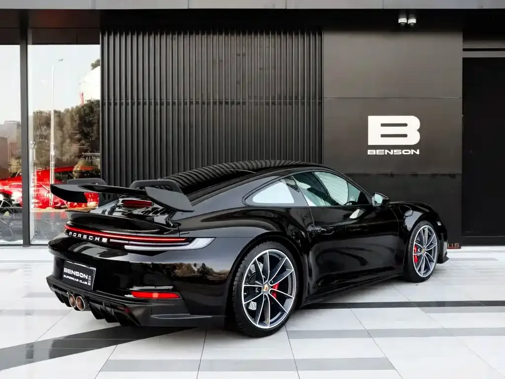 Porsche 911 2021 из CN, фото 5