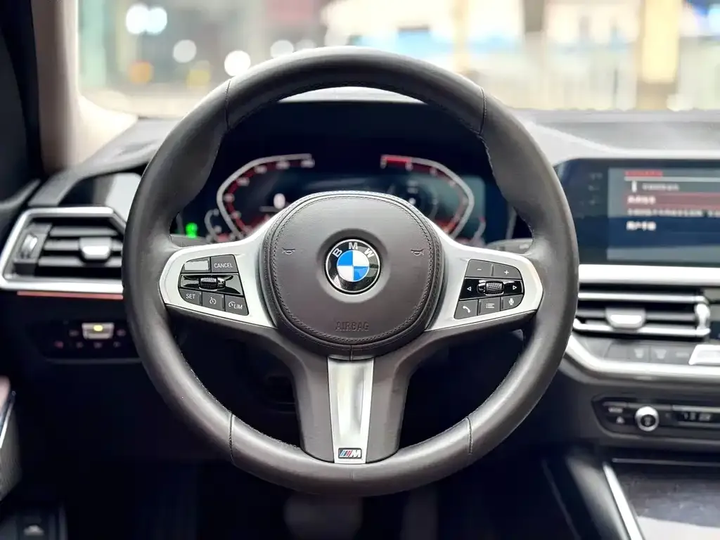 BMW 3 Series 2021 из CN, фото 3