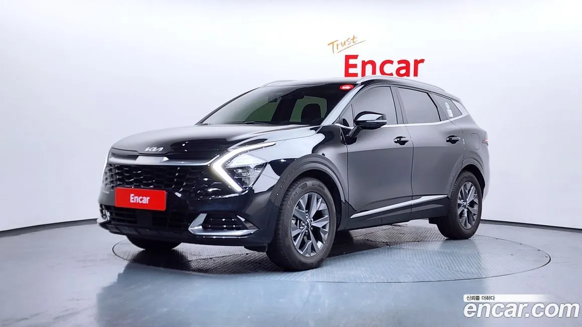Kia Sportage — фото 1