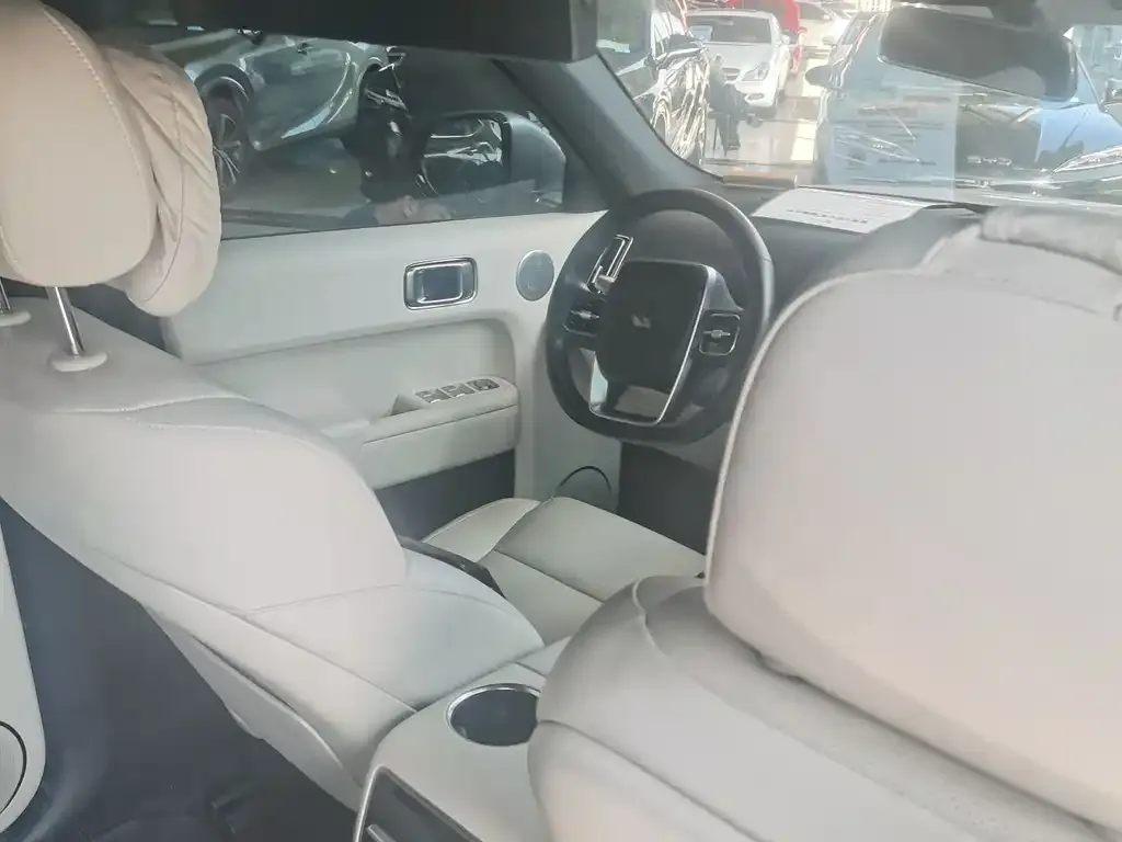 Li Auto L9 2023 из CN, фото 8