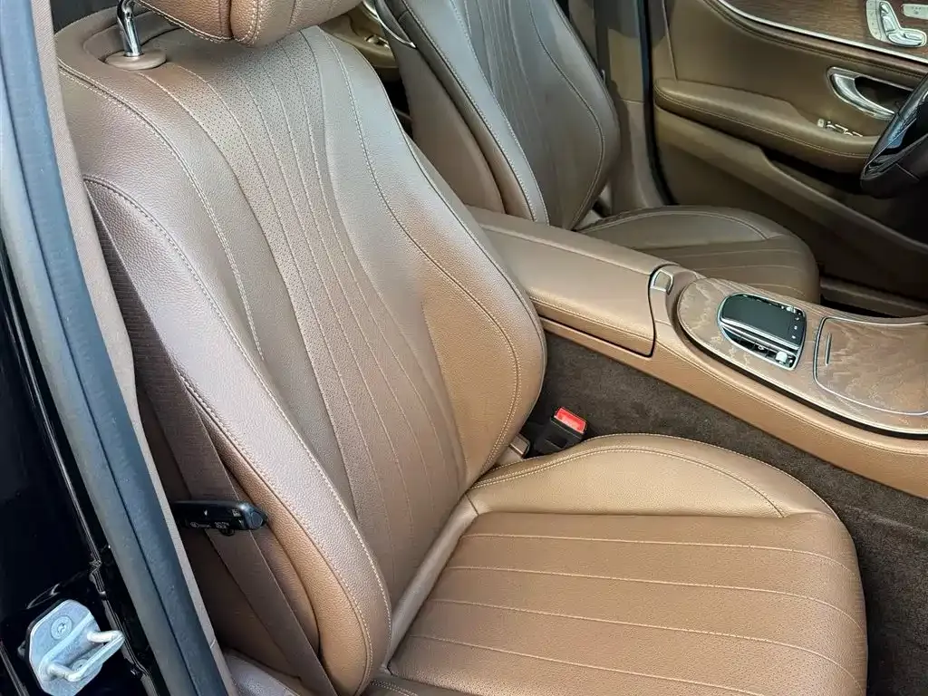 Mercedes-Benz E-Class 2021 из CN, фото 3