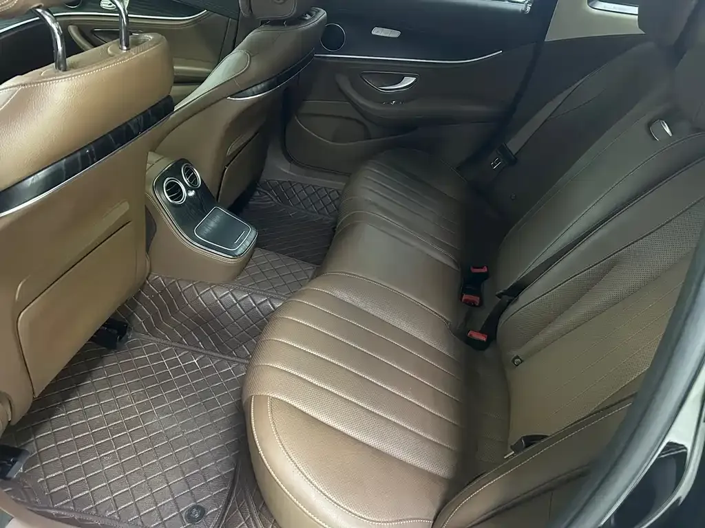 Mercedes-Benz E-Class New Energy 2022 из CN, фото 3