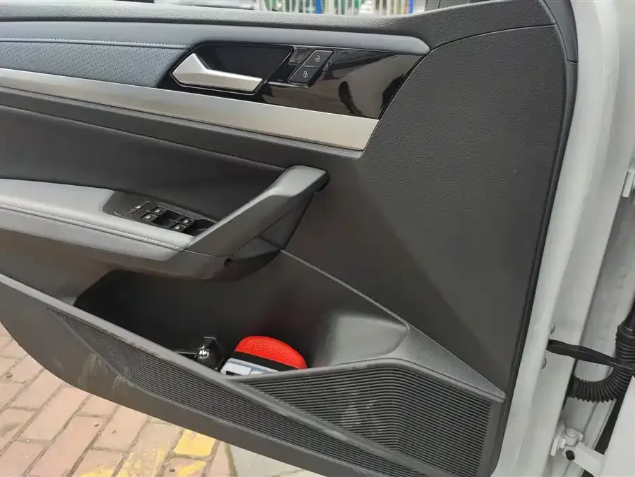 Volkswagen Lavida 2025 из CN, фото 4